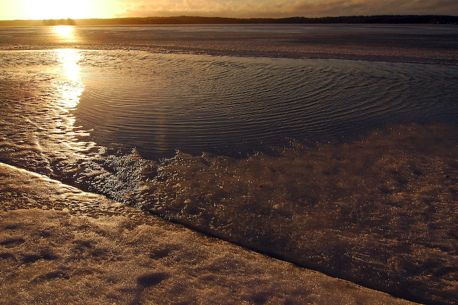 Sunshine_on_ice